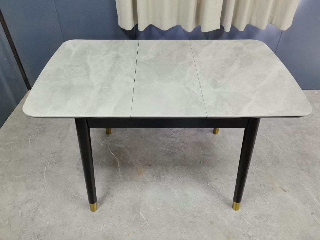 工廠實拍: Lillian實木岩板餐枱，收起0.9米，打開1.2米長，亮光意大利灰岩板，配黑腳