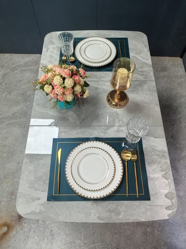 工廠實拍: Lillian實木岩板餐枱，收起0.9米，打開1.2米長，亮光意大利灰岩板，配黑腳