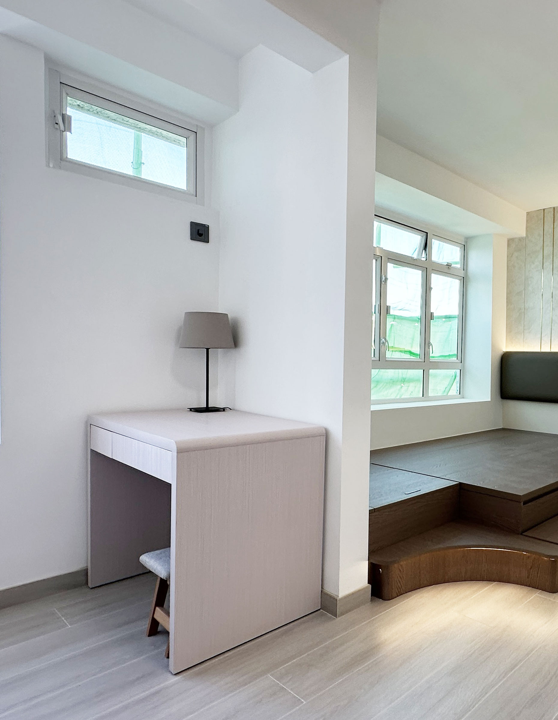 北角城市花園鋁窗工程完成！新鋁窗用了白色窗框，更加配合客戶家的新裝修和新傢俬設計。