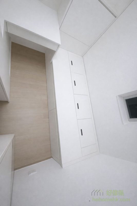 訂造的傢俬能根據不同空間需要進行調整，無論是特定尺寸的衣櫃、書桌，還是帶儲物功能的床架，都能因應房間格局量身訂製，最大限度地利用每一寸空間，為孩子提供舒適又實用的活動環境。